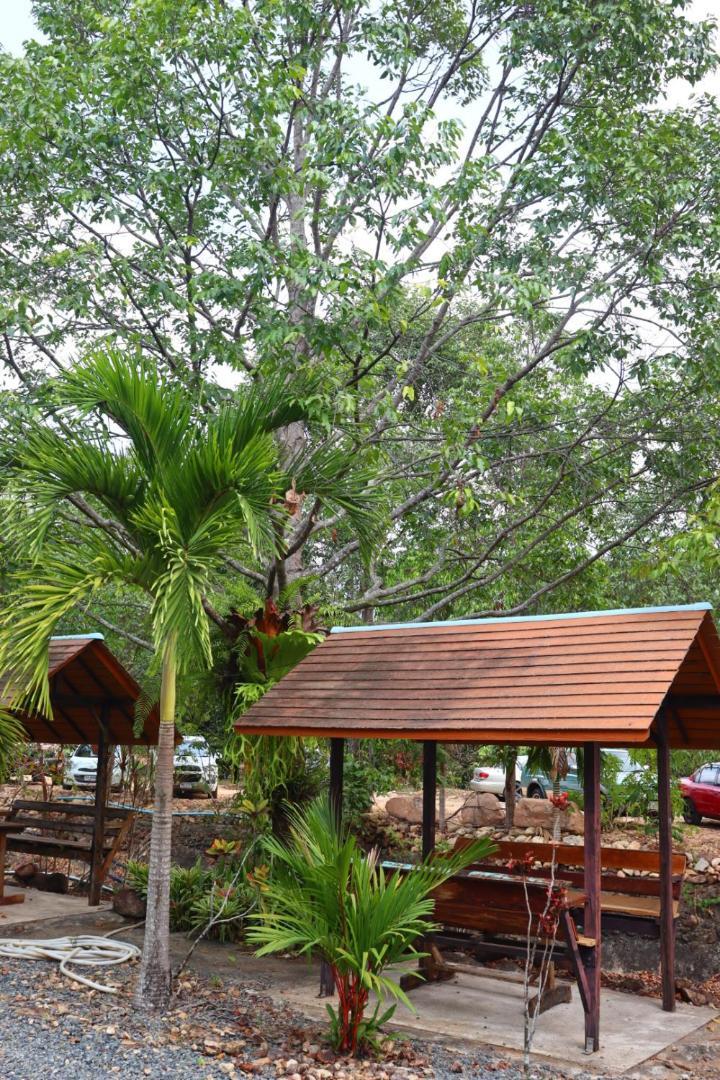 Baanrimklong Bungalow Koh Chang Esterno foto