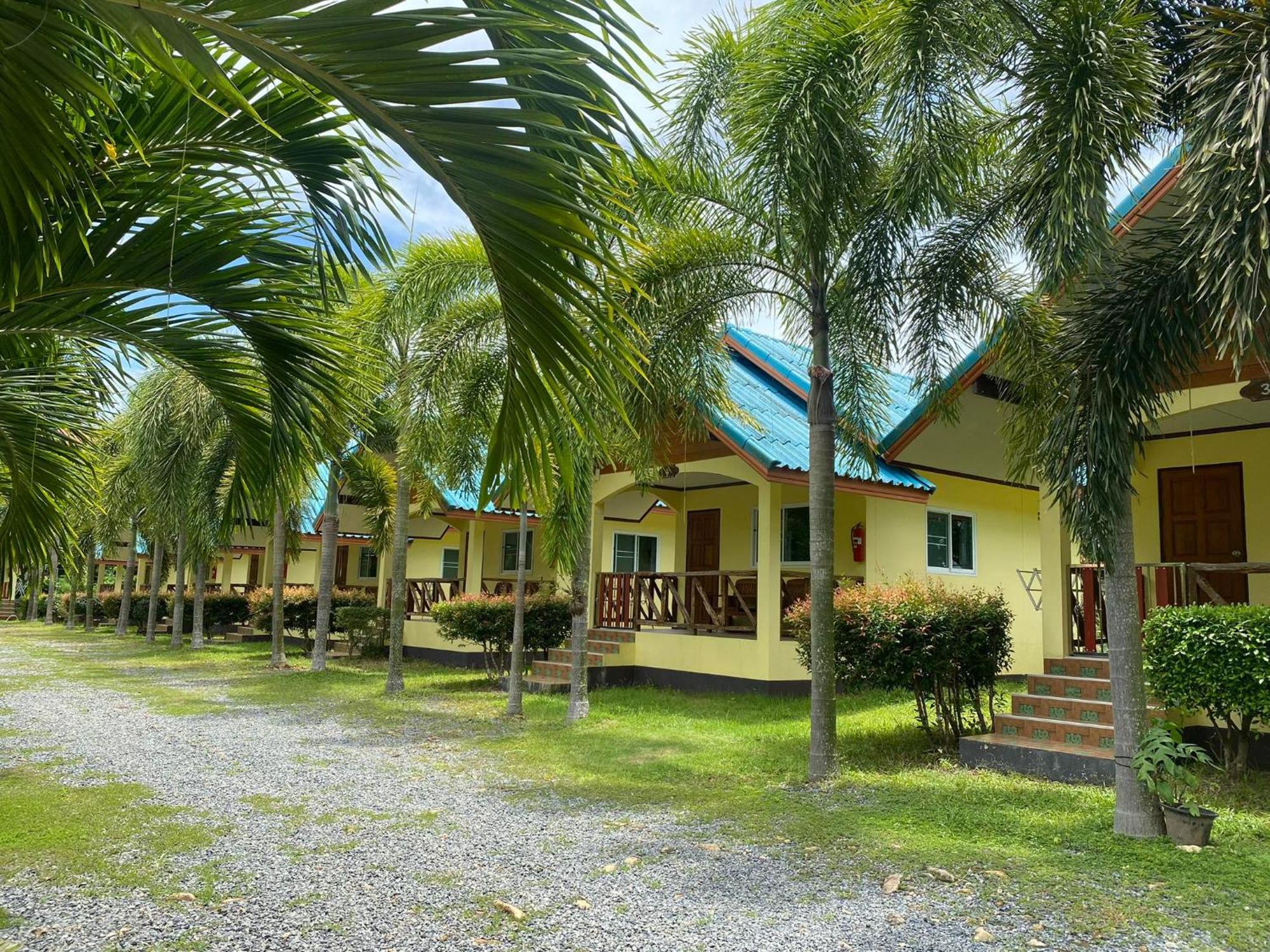Baanrimklong Bungalow Koh Chang Esterno foto