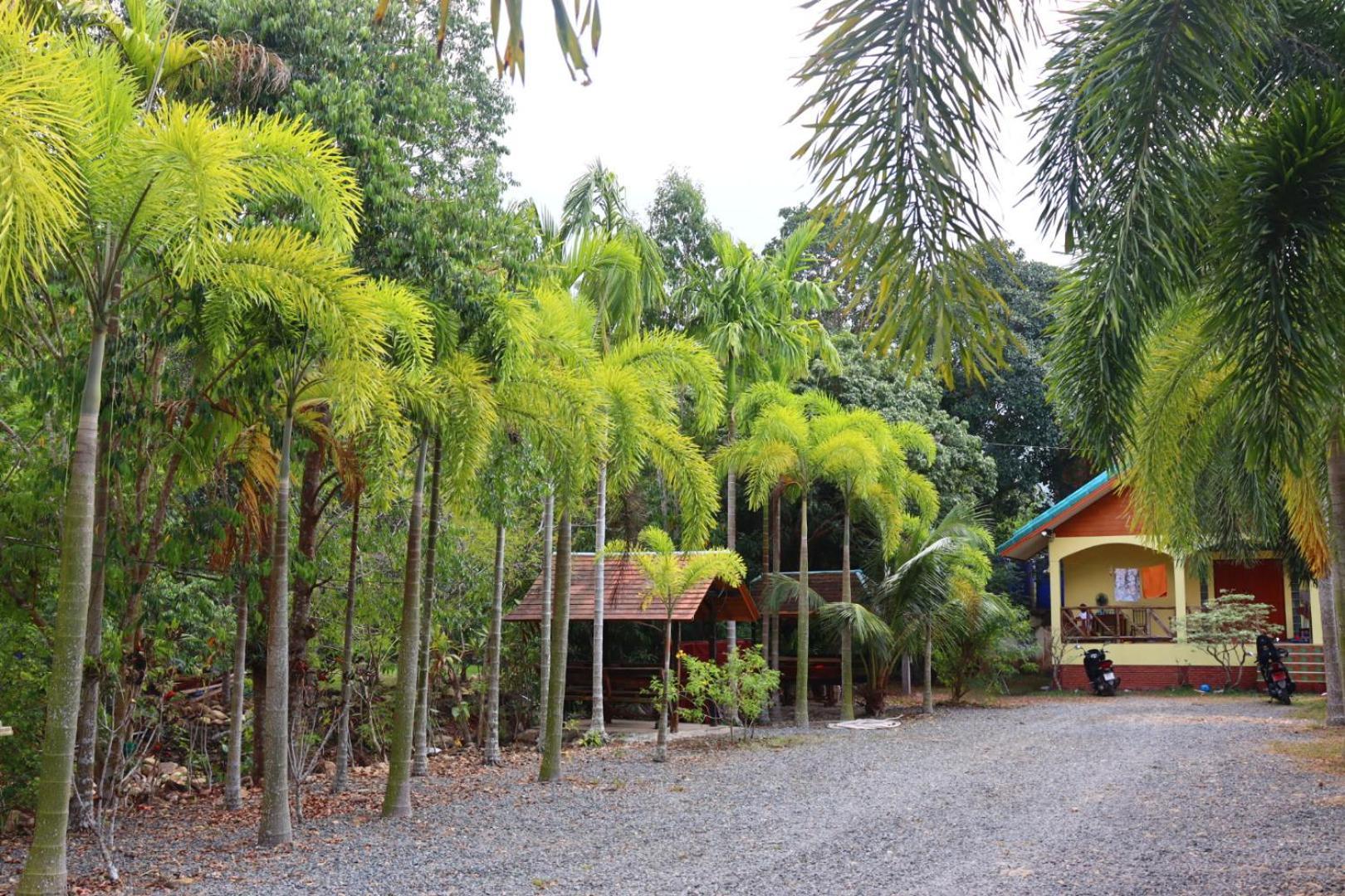 Baanrimklong Bungalow Koh Chang Esterno foto