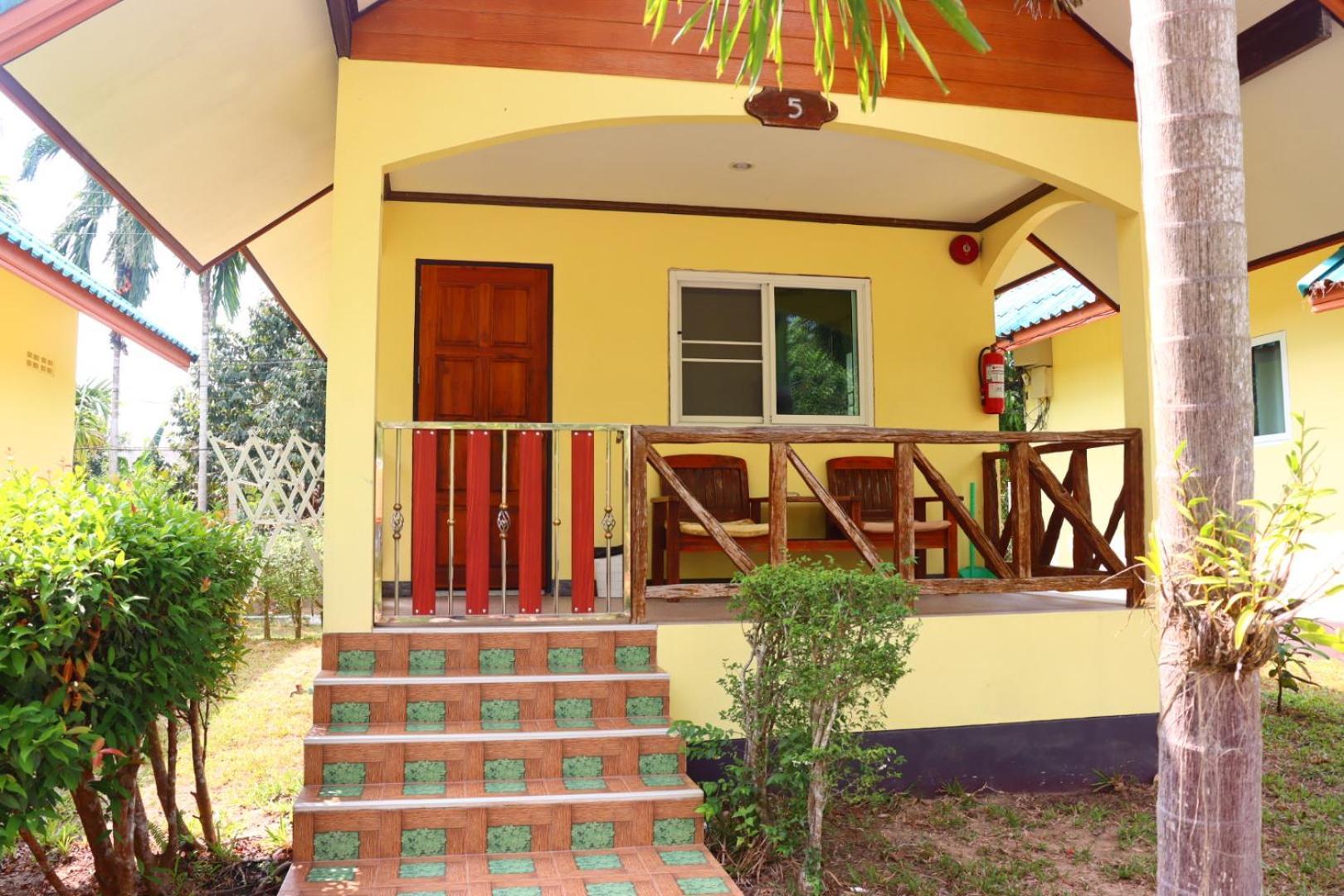 Baanrimklong Bungalow Koh Chang Esterno foto