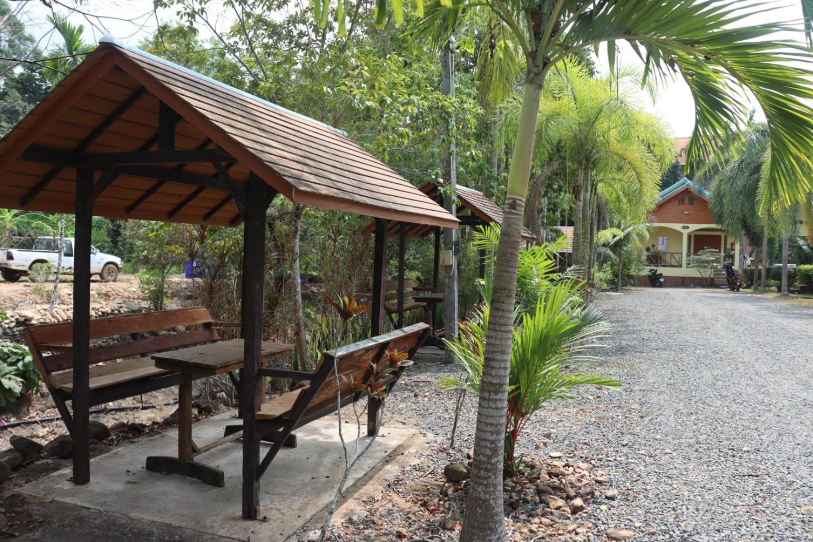 Baanrimklong Bungalow Koh Chang Esterno foto