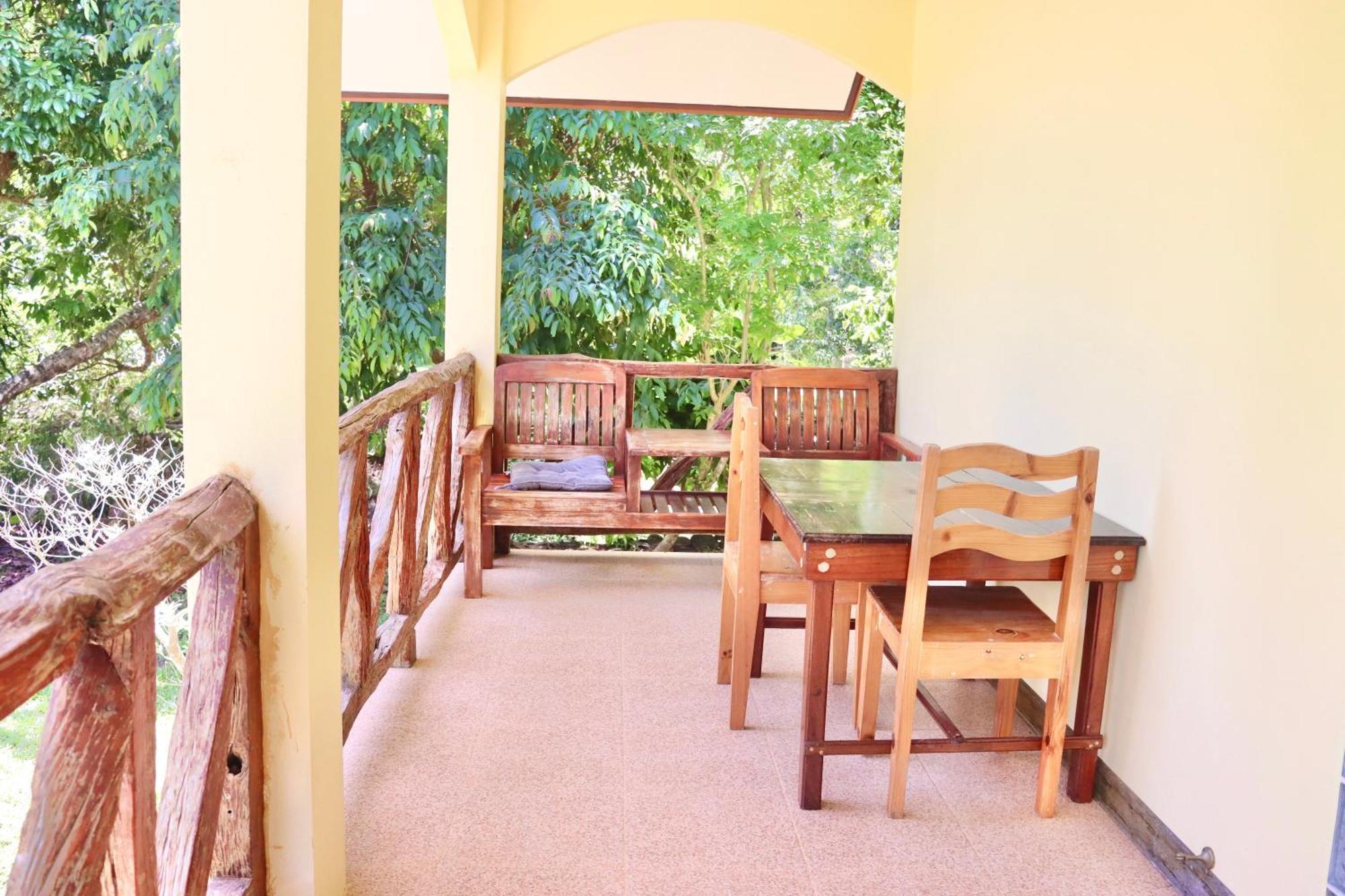Baanrimklong Bungalow Koh Chang Esterno foto